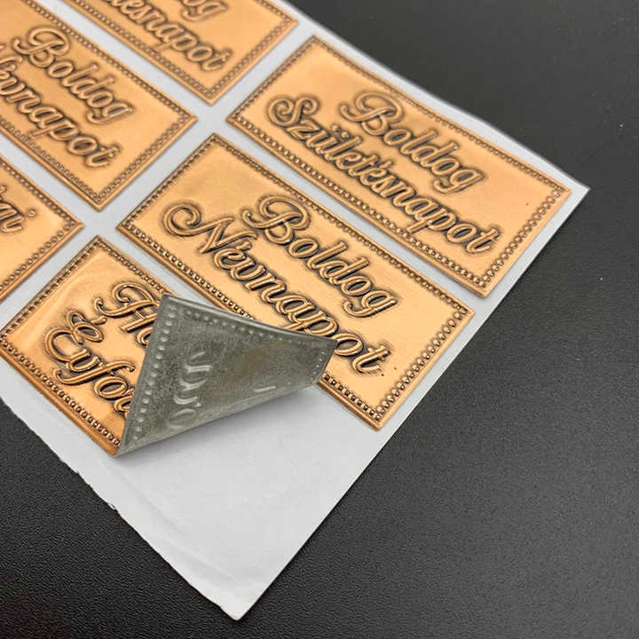 定制自粘金属压花铝箔贴纸标签，适用于葡萄酒
